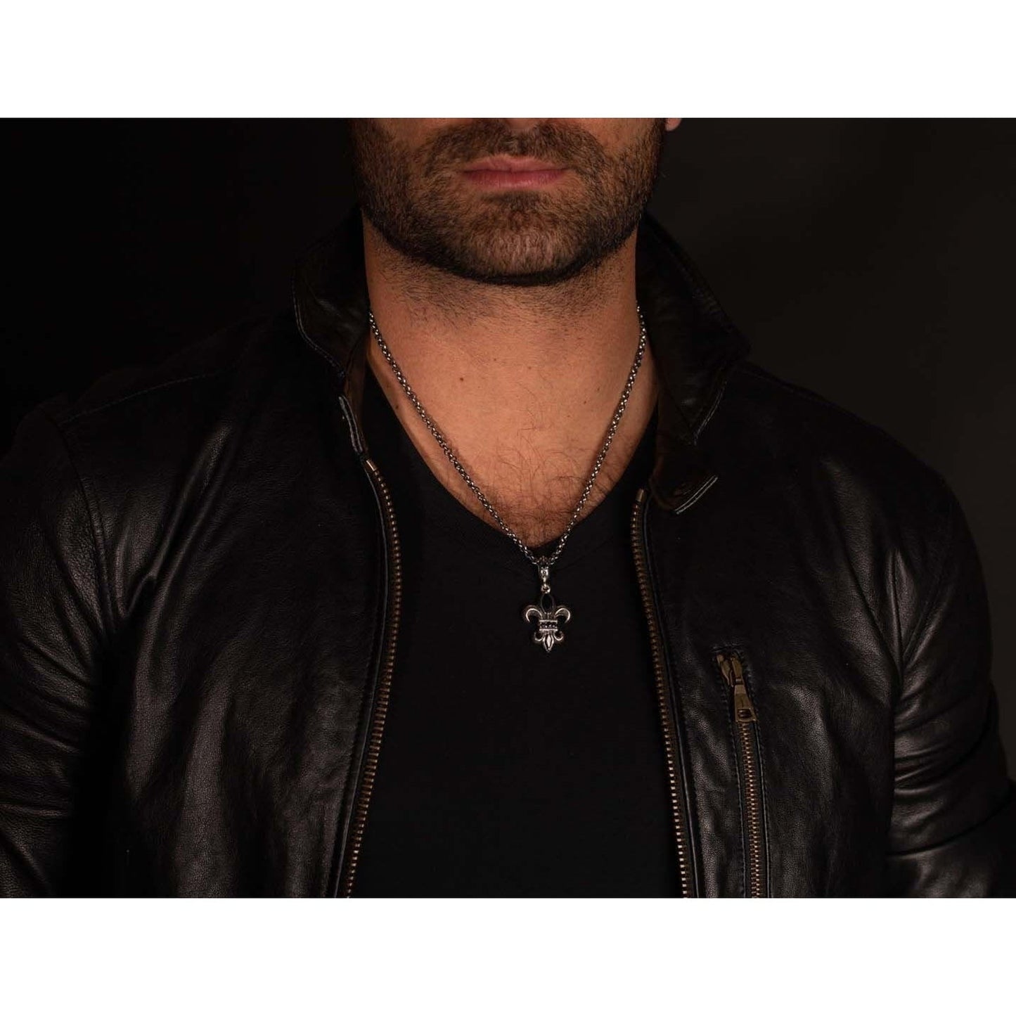 FLEUR DE LIS (CON ZAFIRO) - Rock and Jewel