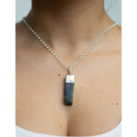 LABRADORITE QUARTZ - Rock and Jewel
