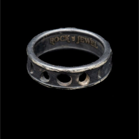 MOON PHASE RING