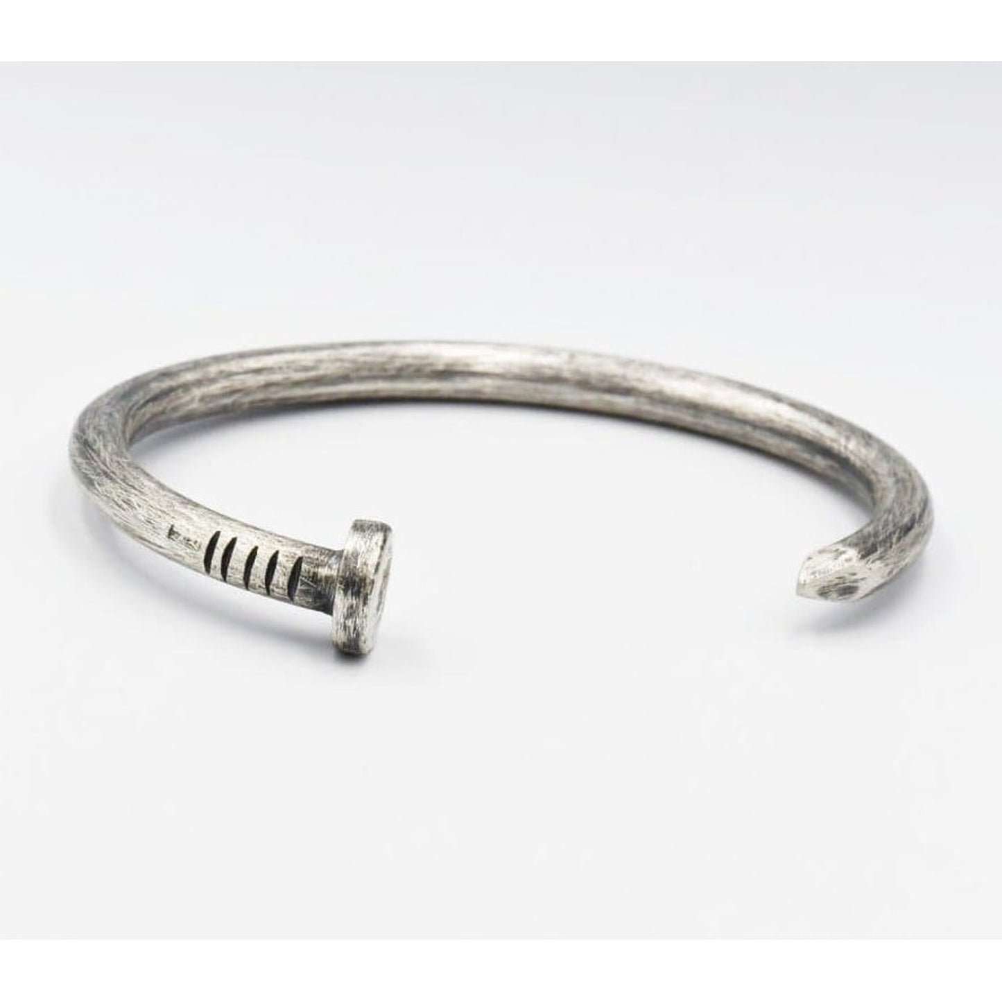PULSERA CLAVO - Rock and Jewel