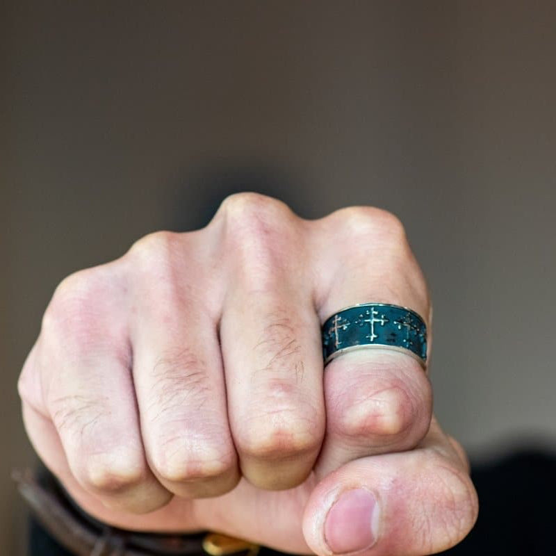 R&J CROSS RING - Rock and Jewel