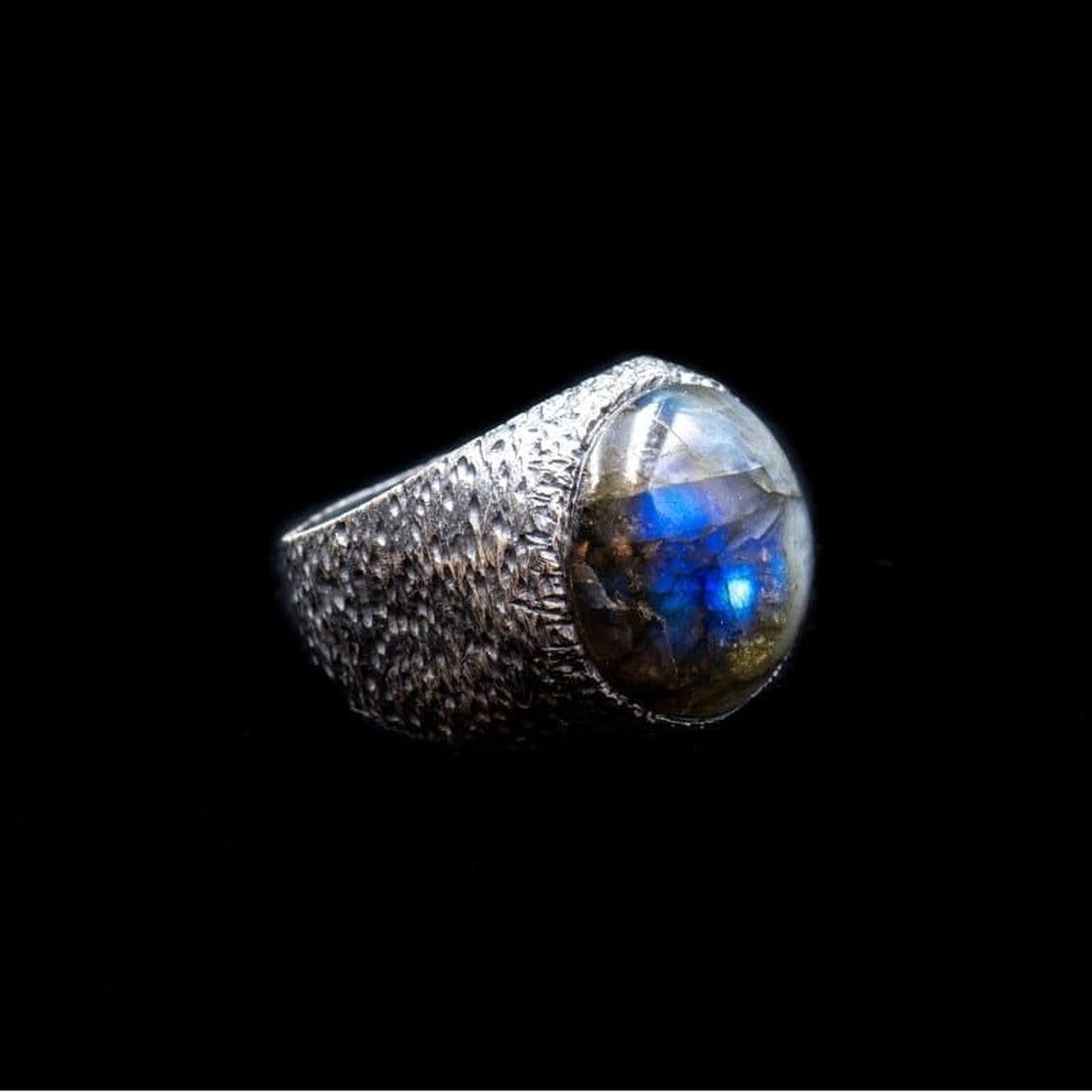 R&J LABRADORITE RING - Rock and Jewel