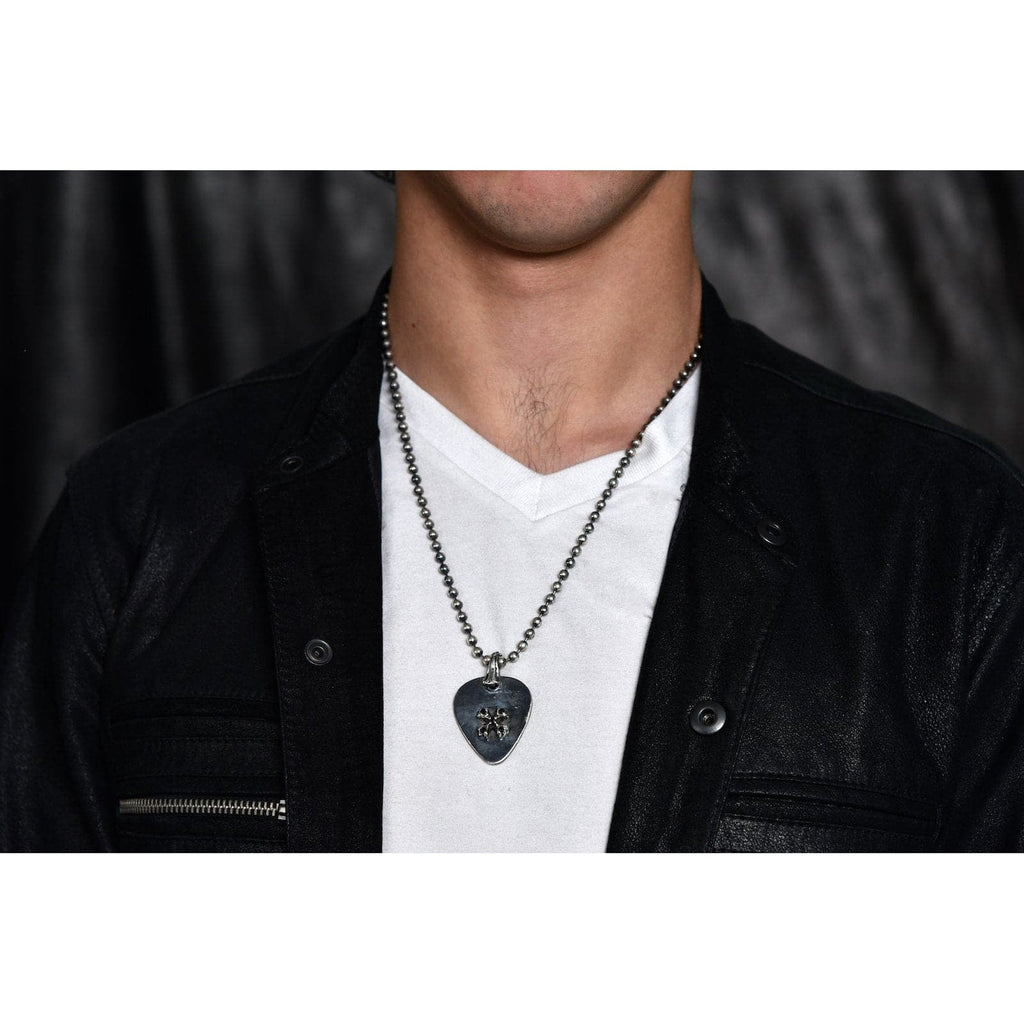 ROCK STAR PICK GUITAR GOTTIC CROSS (CON ZAFIRO) - Rock and Jewel