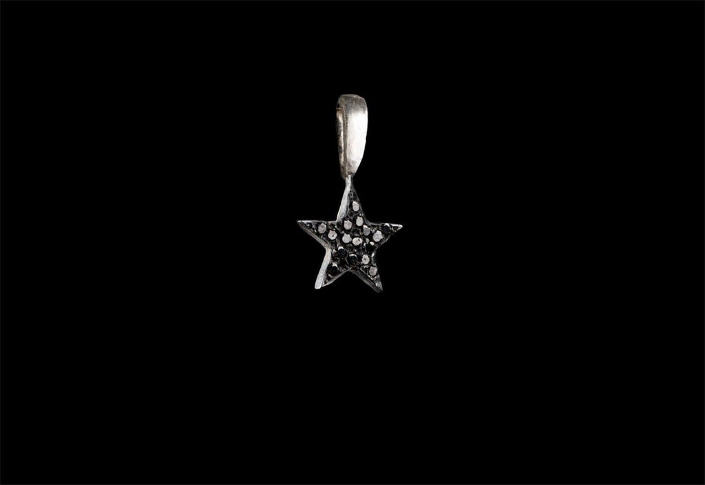 ROCK STAR SILVER SMALL (CON ZIRCONIAS NEGRAS - PAVE) - Rock and Jewel