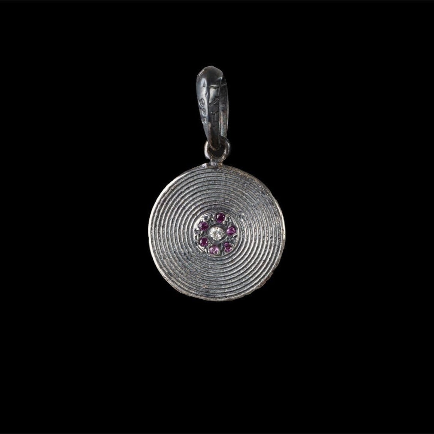 ROCK STAR VINYL (CON DIAMANTES Y RUBI) - Rock and Jewel