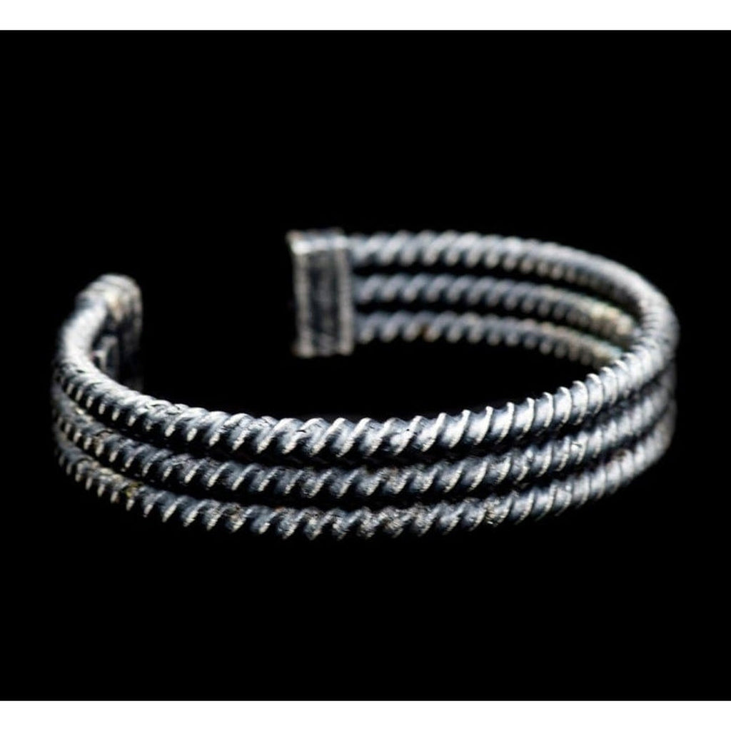 ROPE CUFF - Rock and Jewel