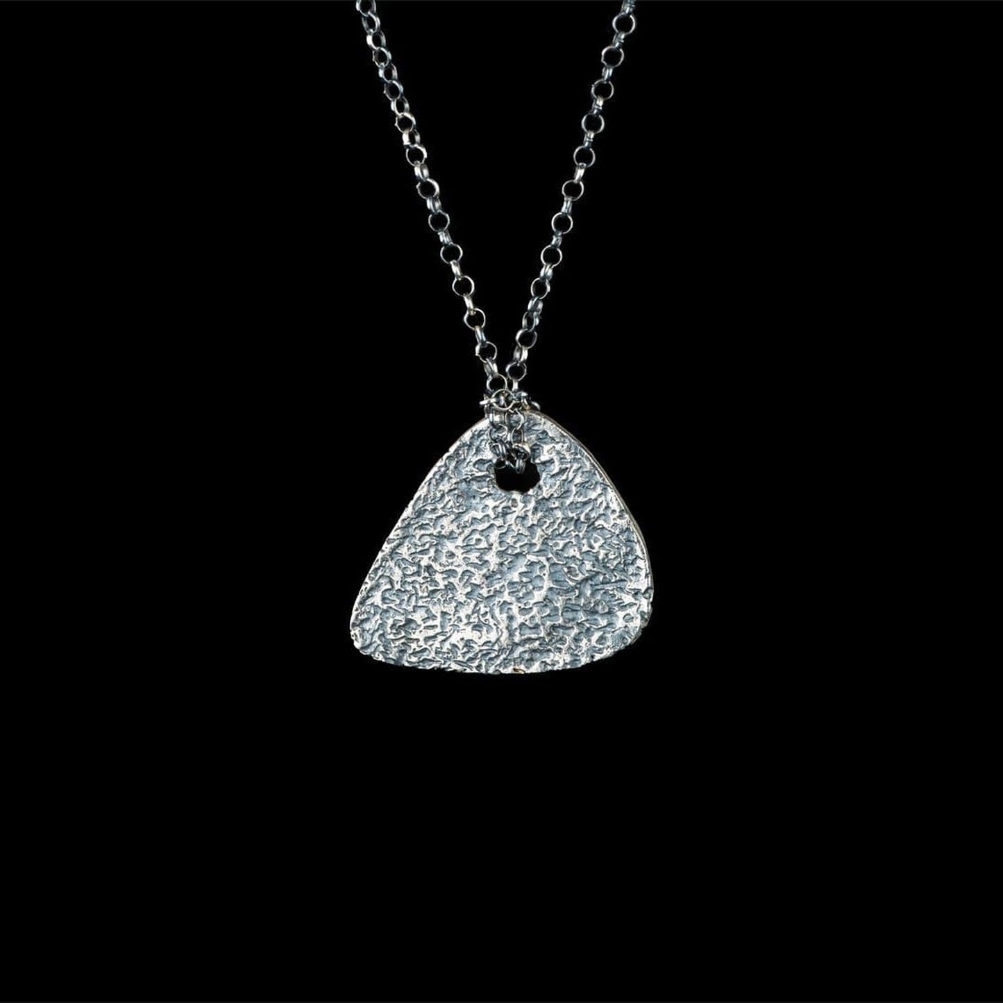 SILVER HAMMERED GUITAR PICK - Rock and Jewel