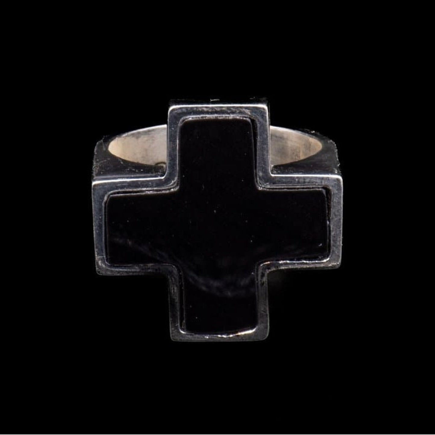 STONE CROSS RING ONIX - Rock and Jewel