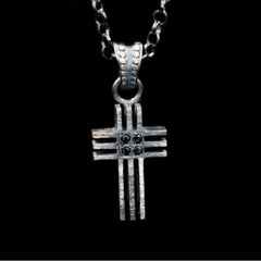 STRIPE CRUZ STONE PENDANT