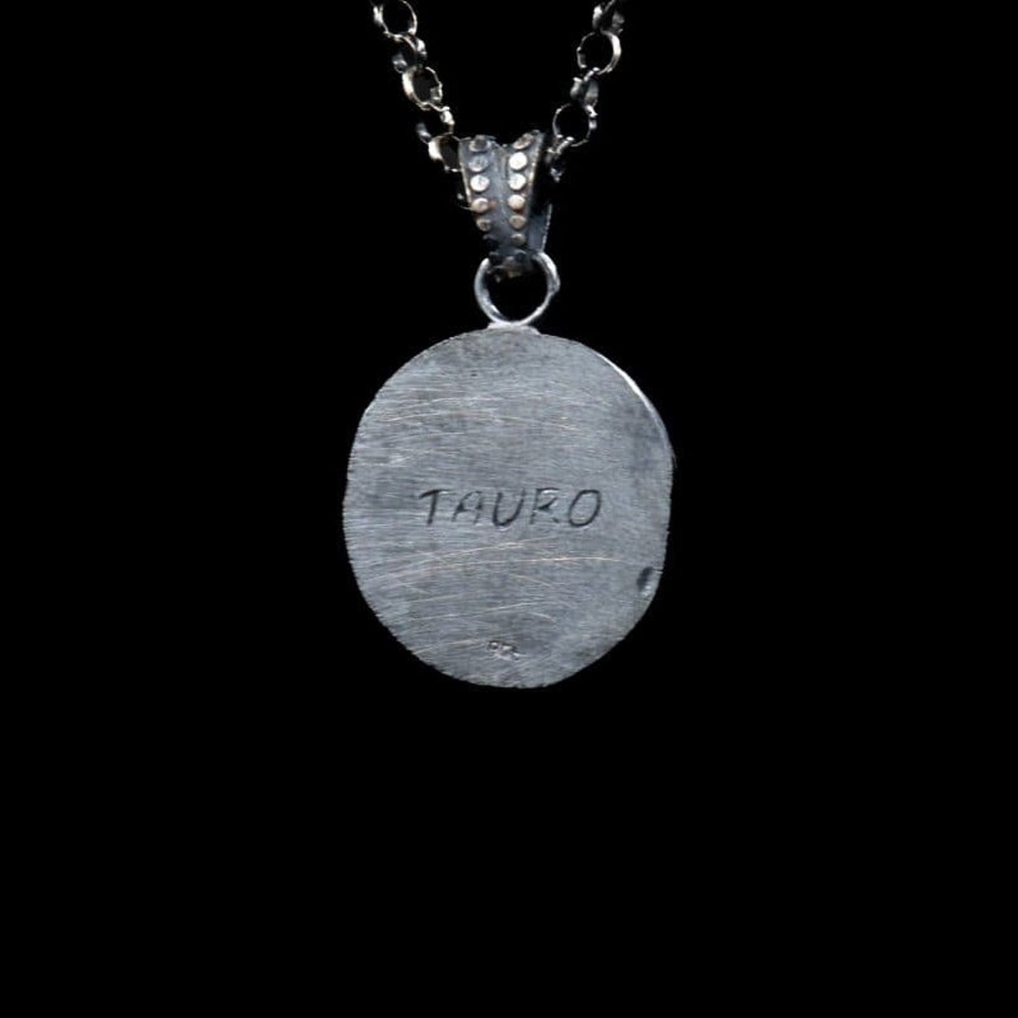 TAURO ZODIAC SYMBOL - Rock and Jewel