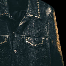 Cargar imagen en el visor de la galería, TYLER - Rock and Jewel
