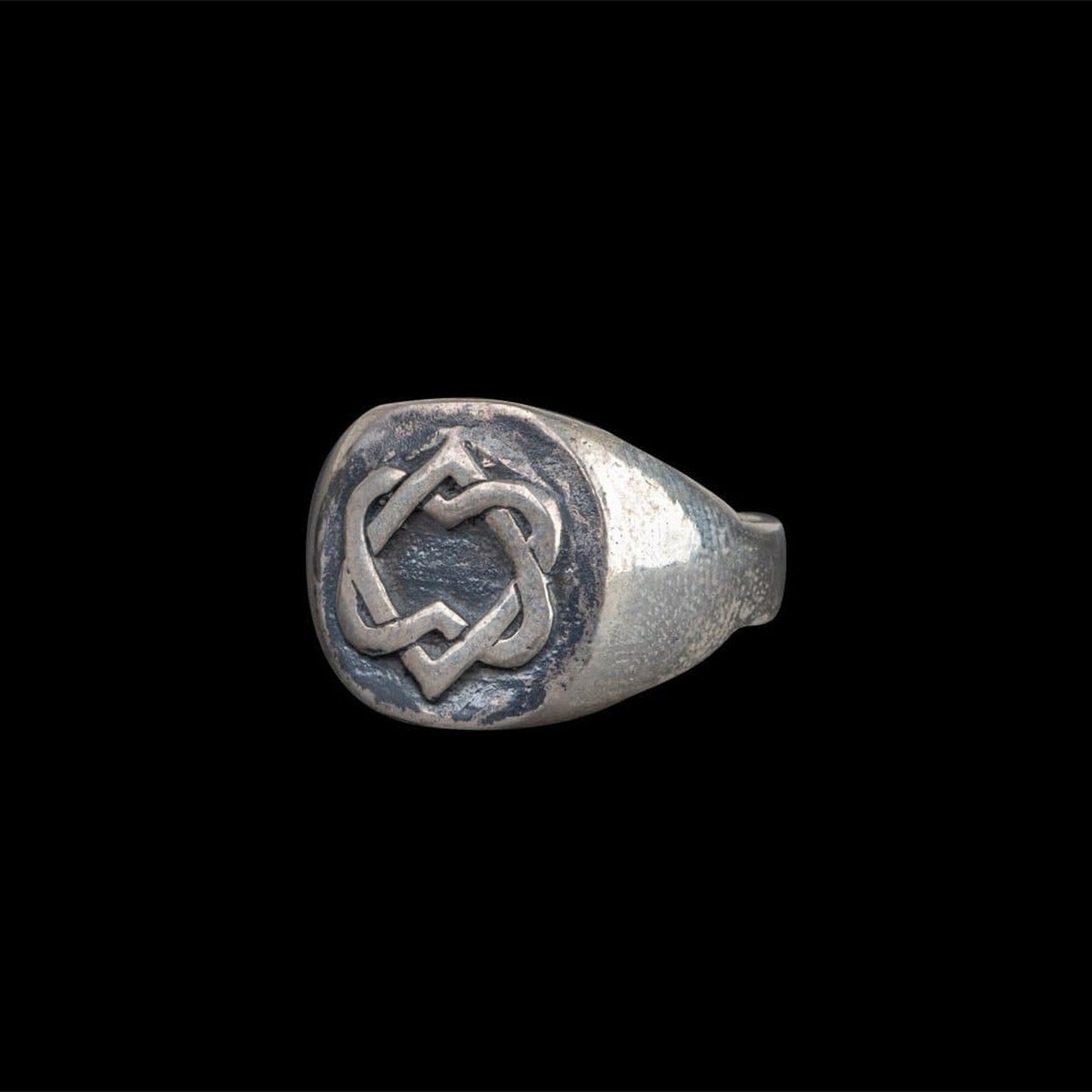 UNIFIED HEART MEDIUM RING - Rock and Jewel